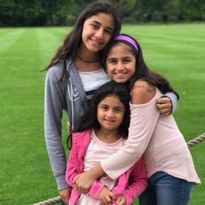 Meet your Posher, Karim